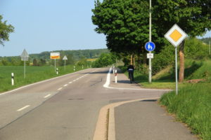 Seitenstreifenradwege