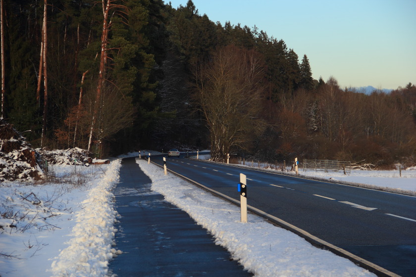 Geräumter Z-240-Weg an der K 36