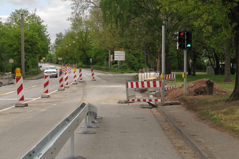 Ampel an der Querung