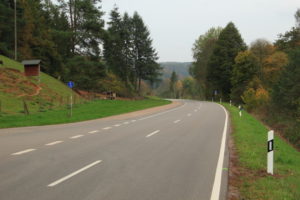 Kurzer Prozess an der L 493 bei Silz