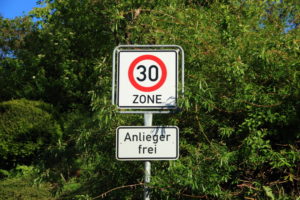 Tempo-30-Zone: Anlieger frei