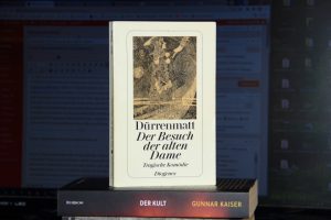Coronoia: Der Besuch der alten Dame