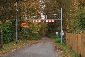 Forstamt sperrt Waldweg zur Bremendell