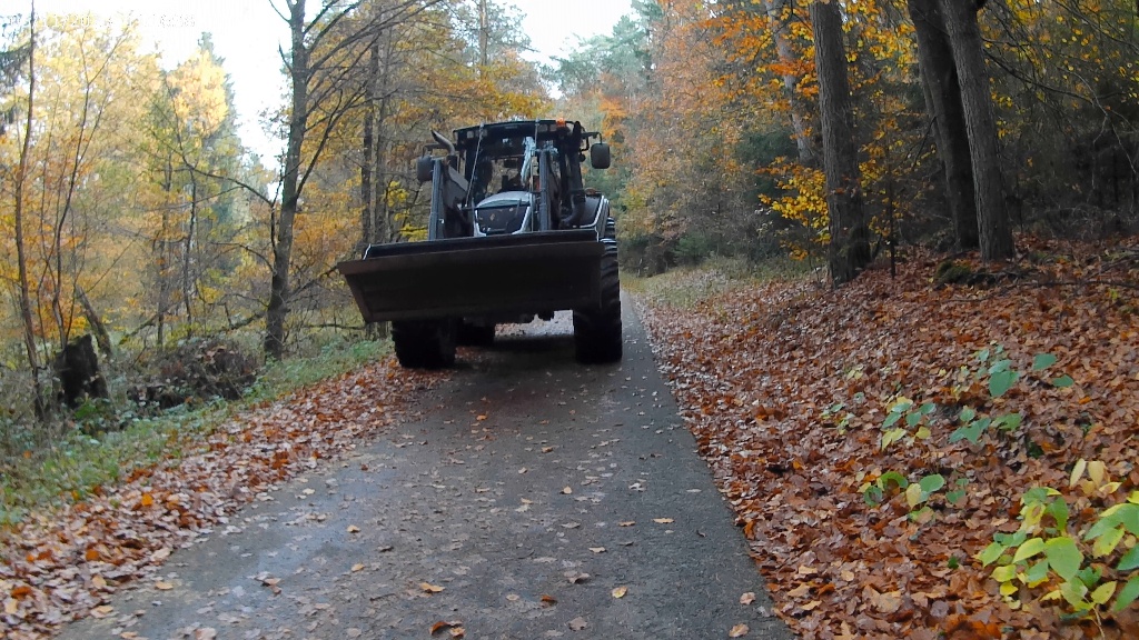 B 10: Showdown mit Traktorfahrer